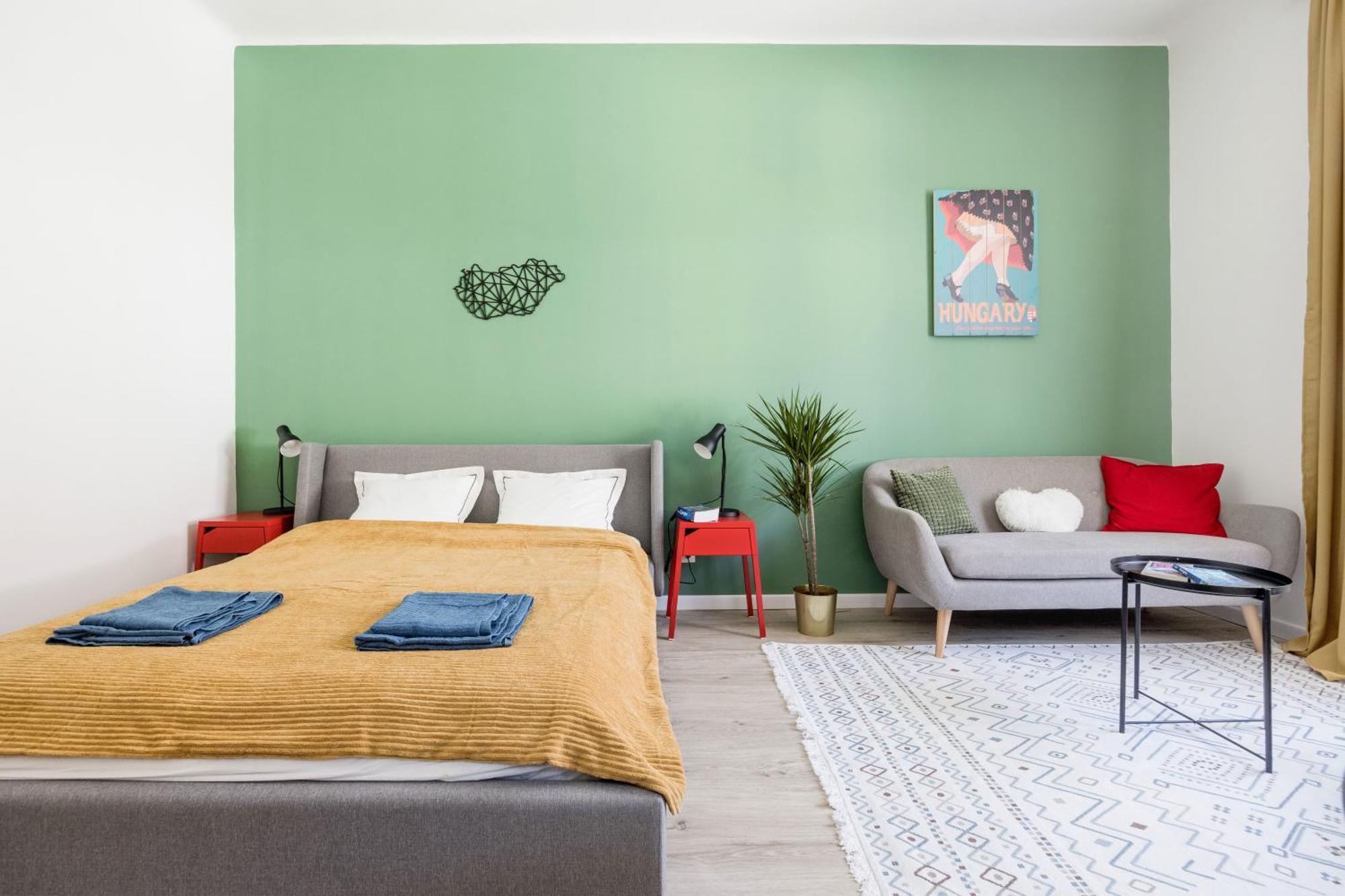 Stylish And Colourful Apartment In The City Centre Budapest Exterior photo